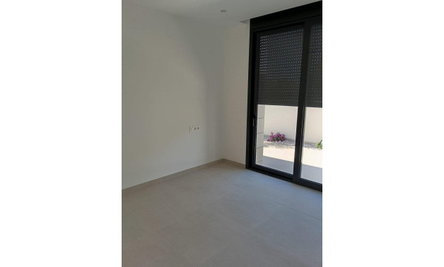 Obra nueva - Villa -
Pilar de la Horadada - Roda Golf