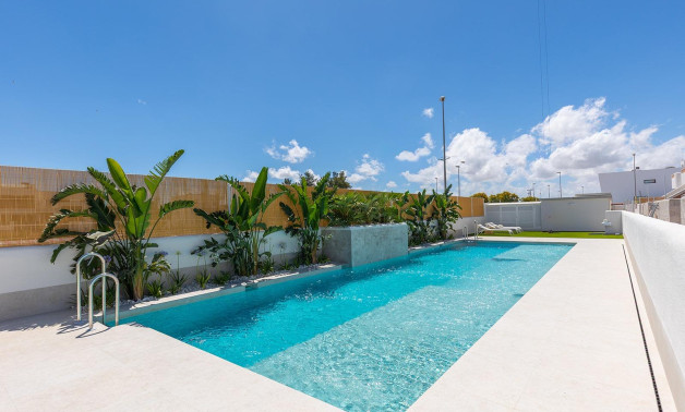 Obra nueva - Bungalow -
Dolores - Sector 3