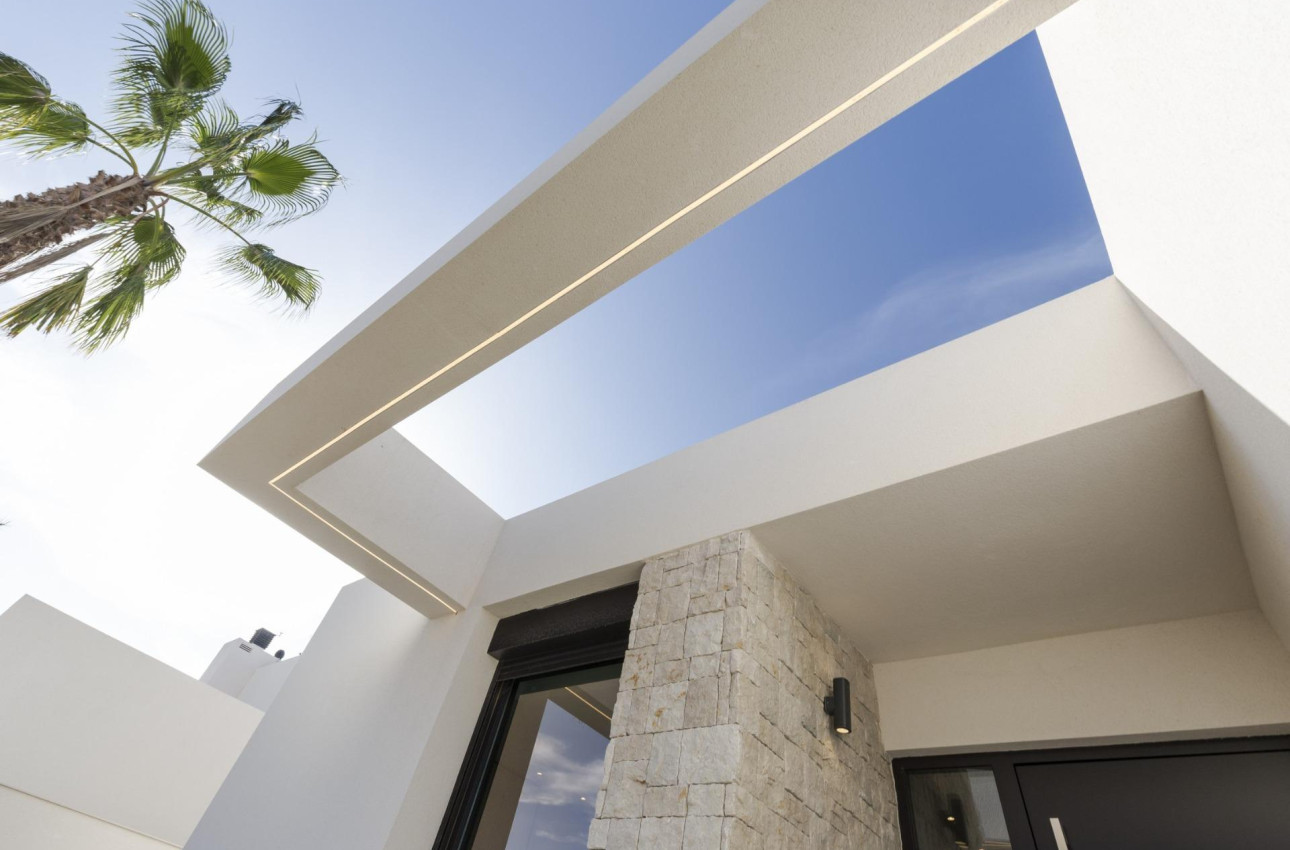 Obra nueva - Villa -
Algorfa - La Finca Golf