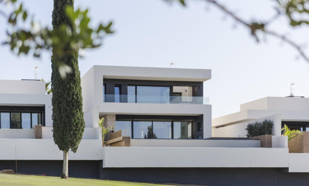 Obra nueva - Villa -
Algorfa - La Finca Golf