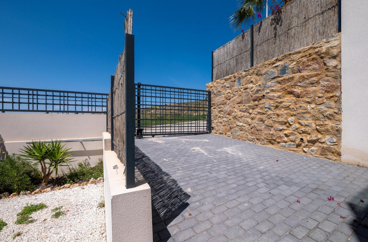 Новое здание - Villa -
Algorfa - La Finca Golf