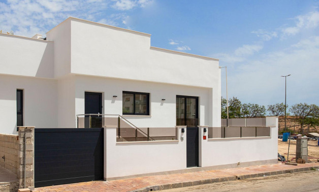 Obra nueva - Villa -
Sucina