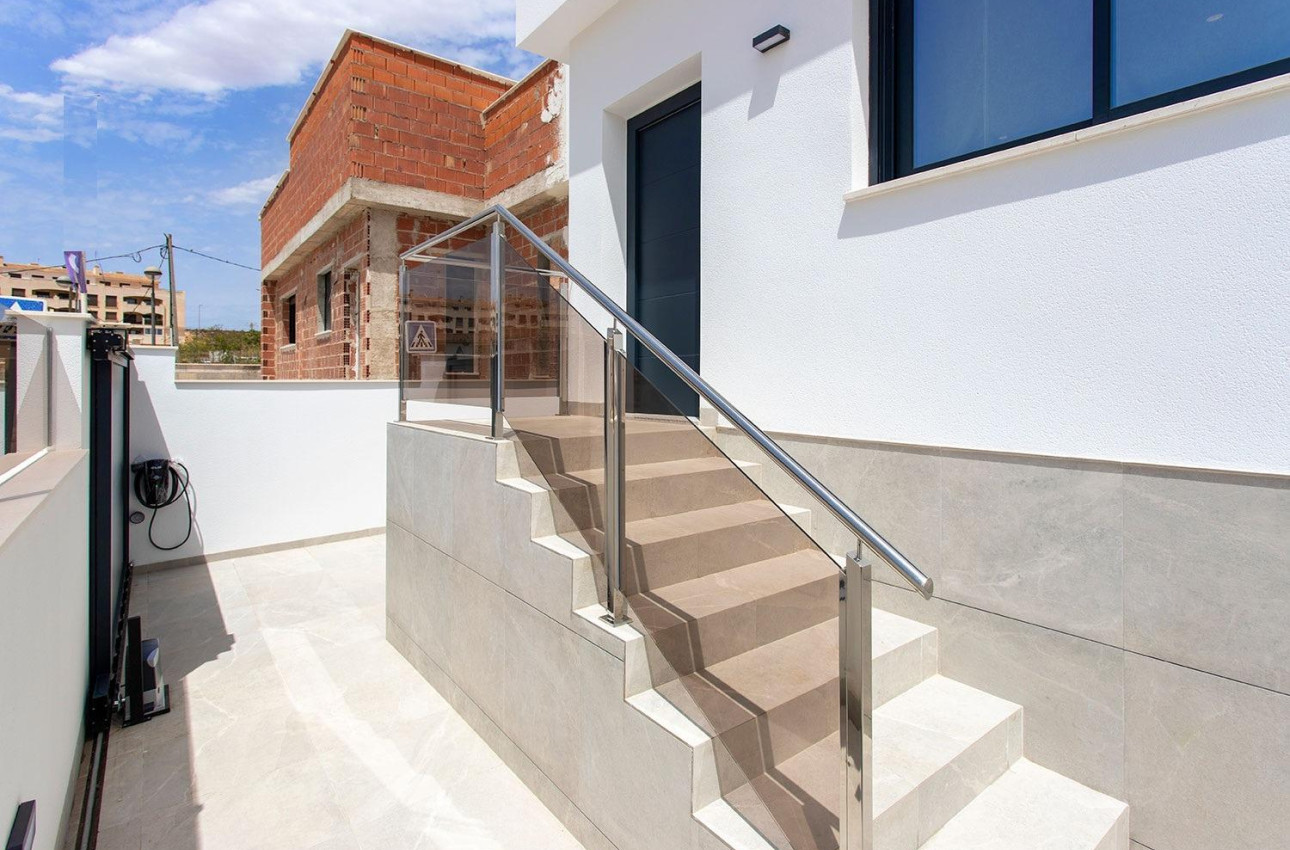 Obra nueva - Villa -
Sucina