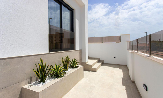 Obra nueva - Villa -
Sucina
