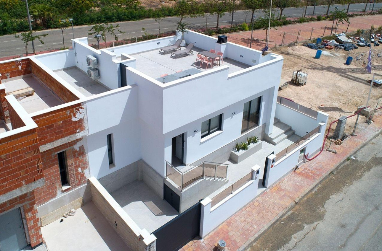 Obra nueva - Villa -
Sucina