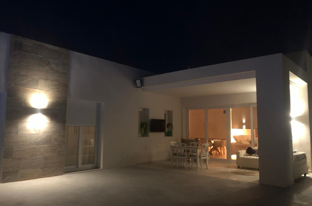 New Build - Villa -
Aspe - urbanizaciones