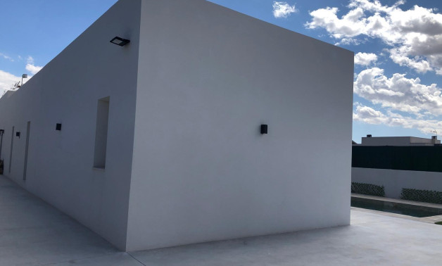 New Build - Villa -
Aspe - urbanizaciones