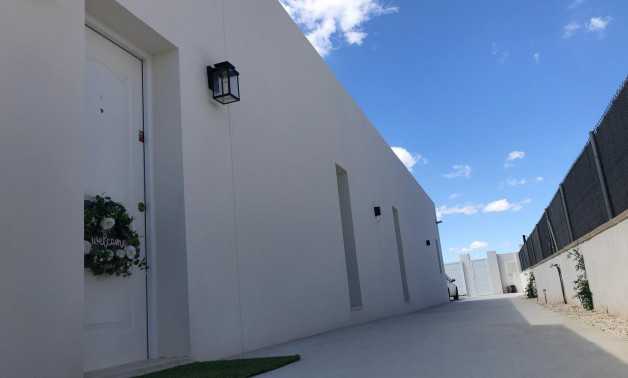 New Build - Villa -
Aspe - urbanizaciones
