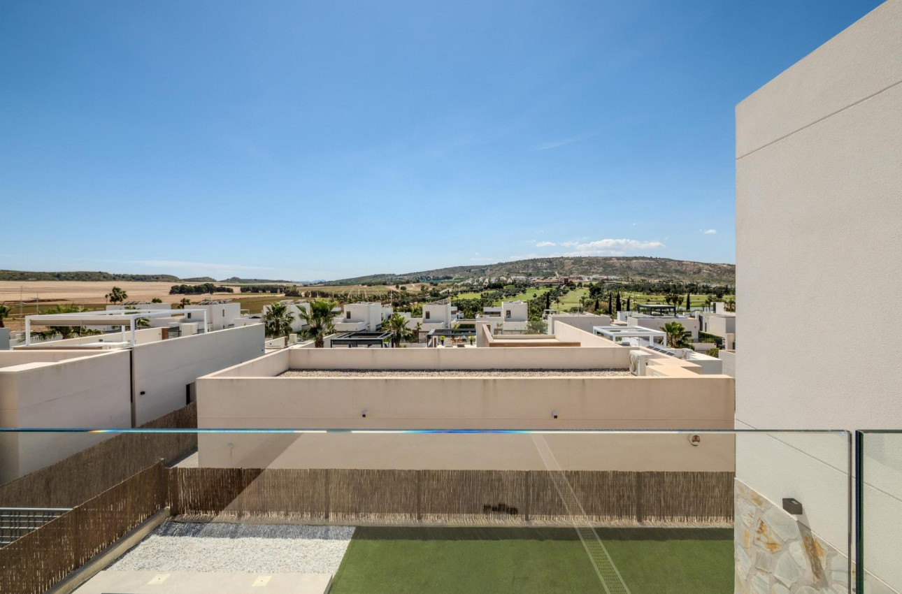 Obra nueva - Villa -
Algorfa - La Finca Golf
