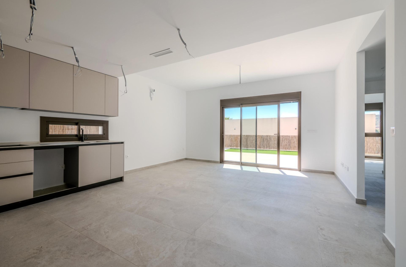 Obra nueva - Villa -
Algorfa - La Finca Golf