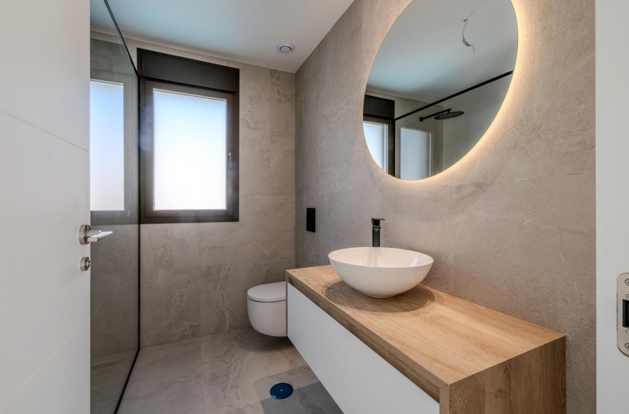Obra nueva - Villa -
Algorfa - La Finca Golf