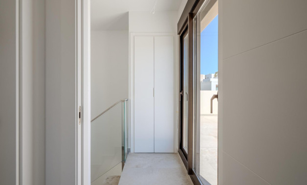 Obra nueva - Villa -
Algorfa - La Finca Golf