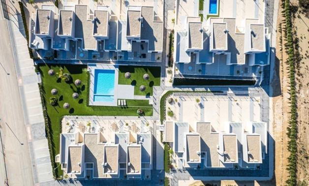 Obra nueva - Villa -
Baños y Mendigo - Altaona Golf