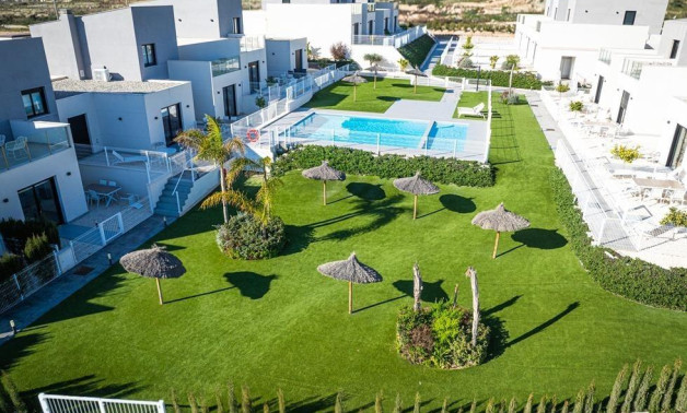 Obra nueva - Town House -
Baños y Mendigo - Altaona Golf