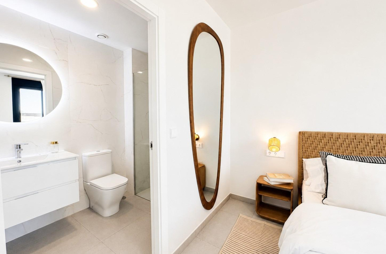 Obra nueva - Town House -
Baños y Mendigo - Altaona Golf