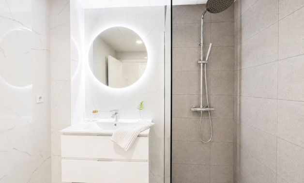 Obra nueva - Town House -
Baños y Mendigo - Altaona Golf