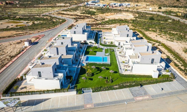 Obra nueva - Town House -
Baños y Mendigo - Altaona Golf