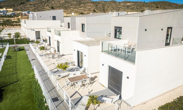 Obra nueva - Town House -
Baños y Mendigo - Altaona Golf
