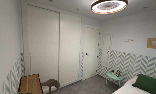 Reventa - Apartamentos -
Guardamar del Segura - Pueblo