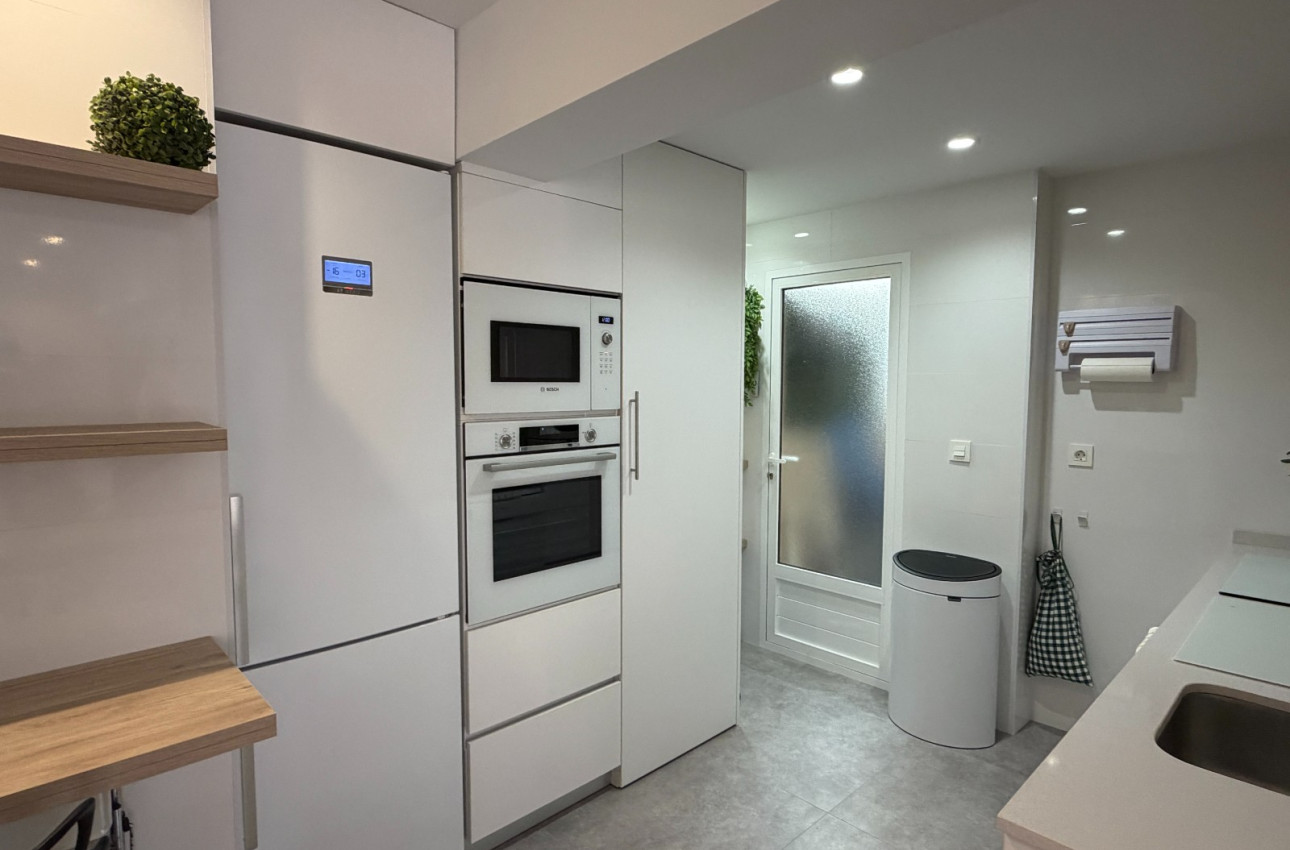 Reventa - Apartamentos -
Guardamar del Segura - Pueblo