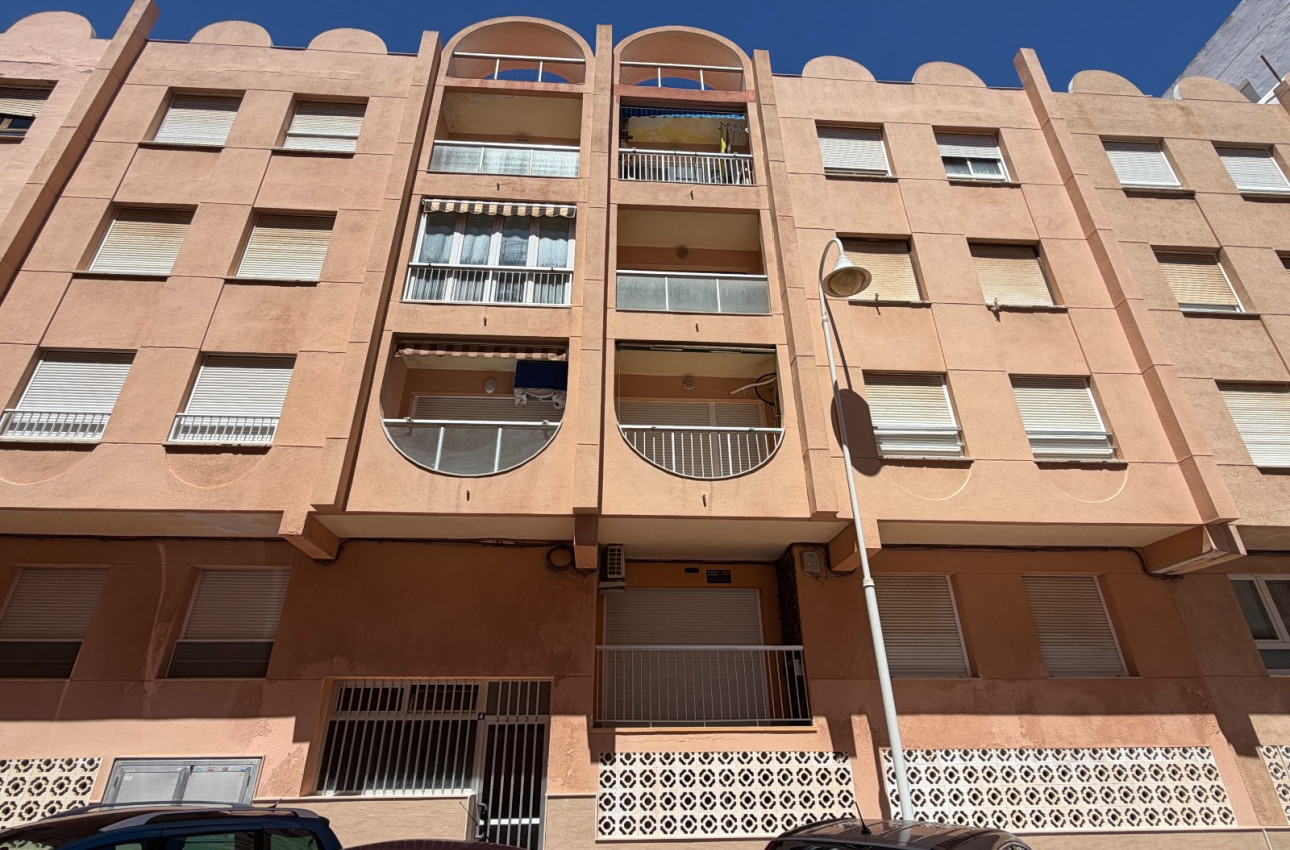 Reventa - Apartamentos -
Guardamar del Segura - Pueblo