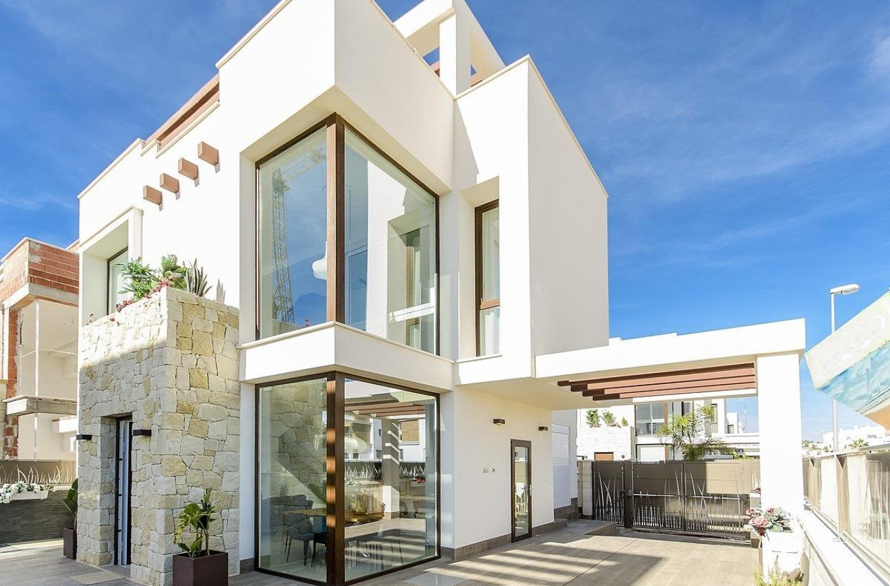 Obra nueva - Villa -
Los Montesinos - La Herrada