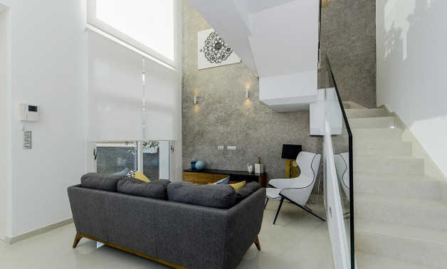 Obra nueva - Villa -
Los Montesinos - La Herrada