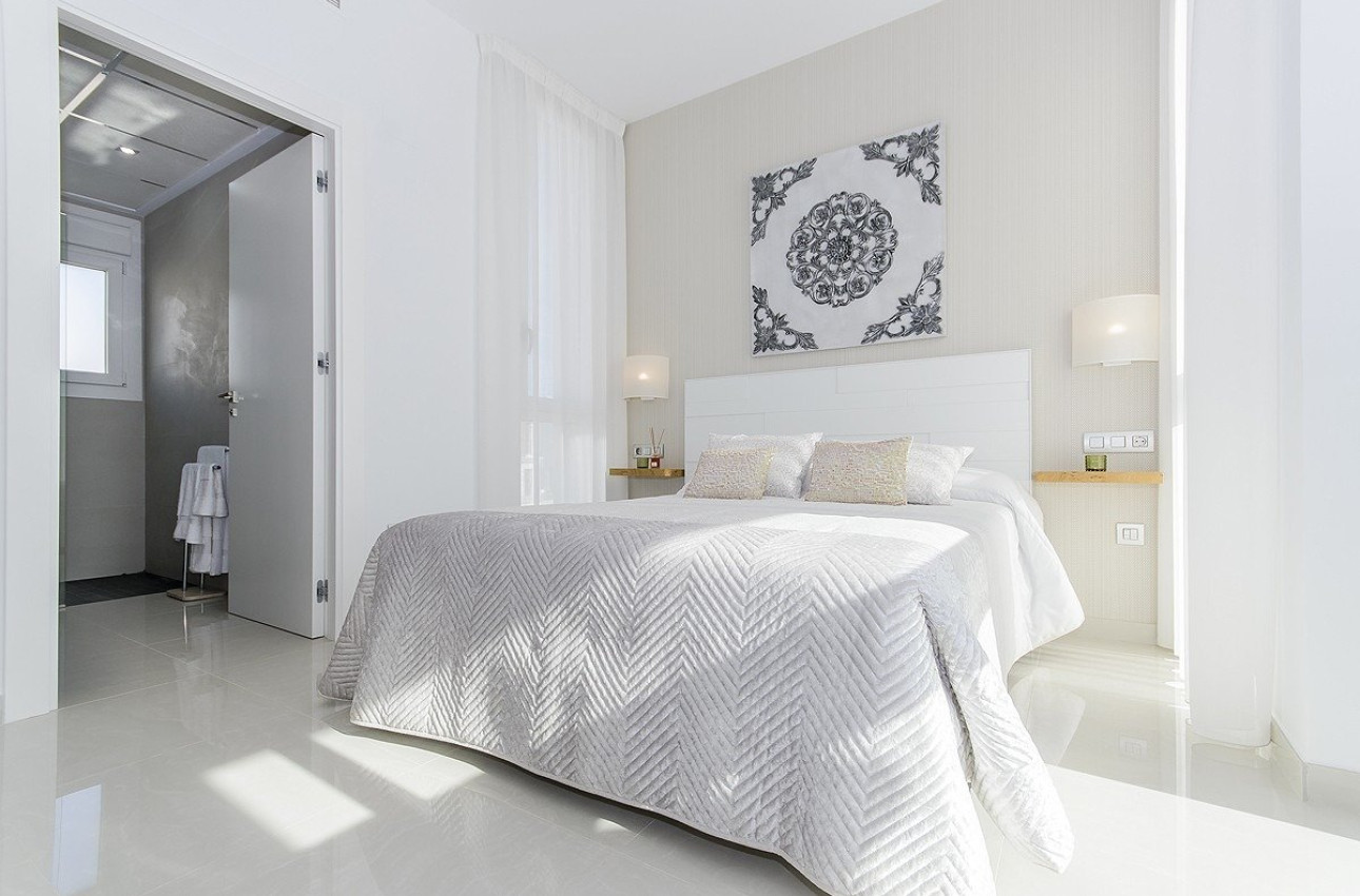 Obra nueva - Villa -
Los Montesinos - La Herrada