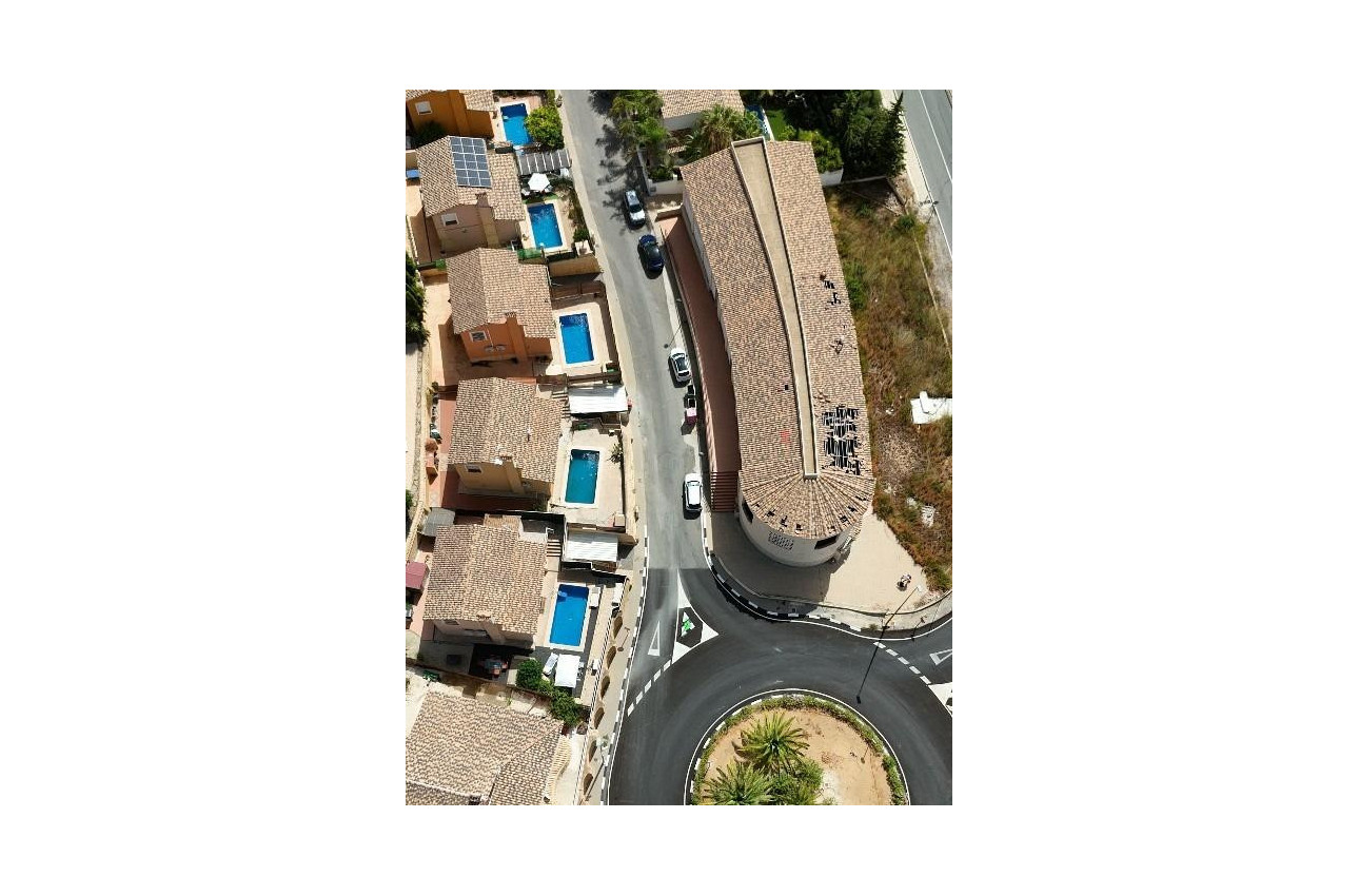 Obra nueva - Apartment -
Relleu - Urbanización Muscaret