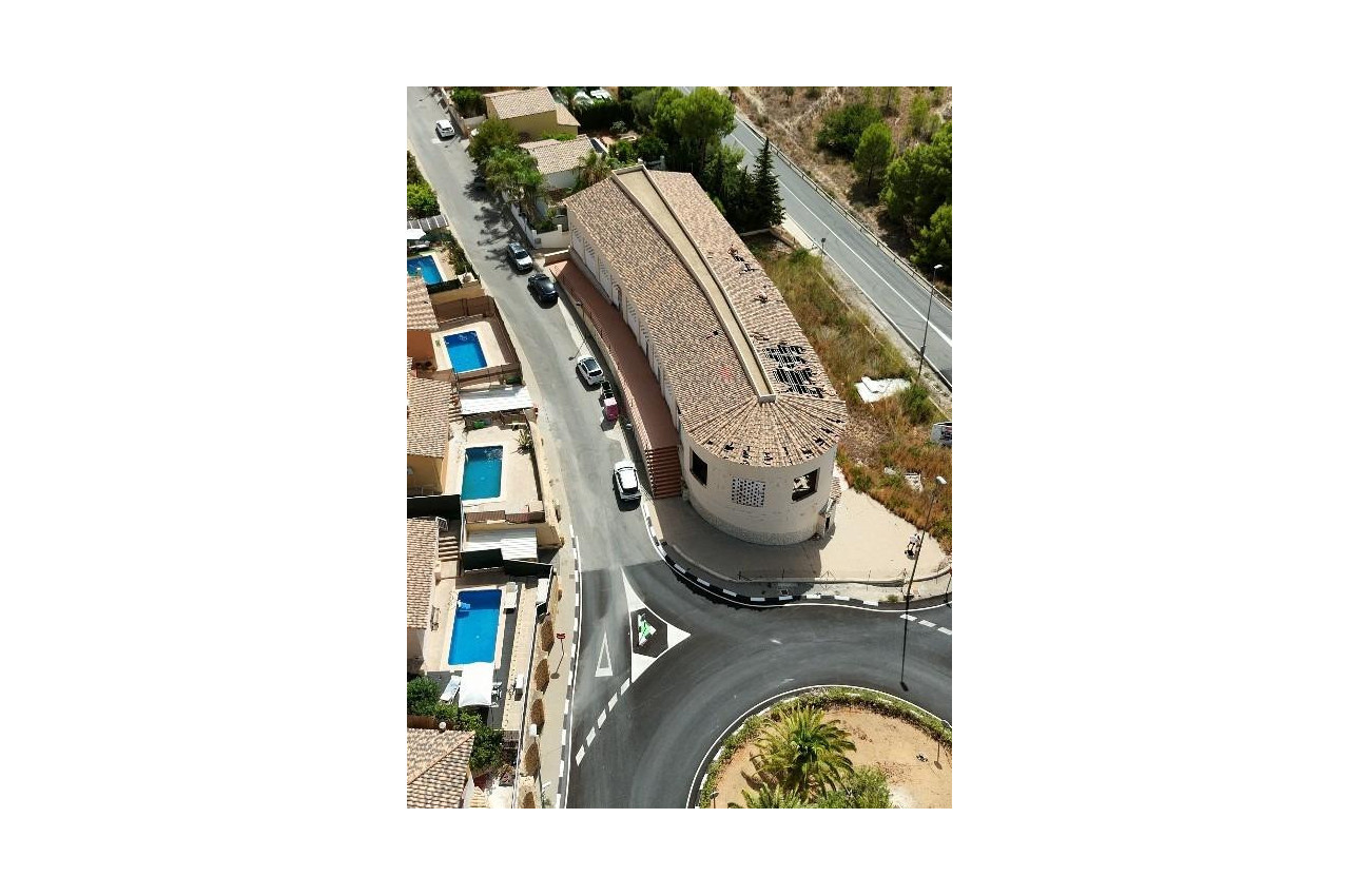 Obra nueva - Apartment -
Relleu - Urbanización Muscaret
