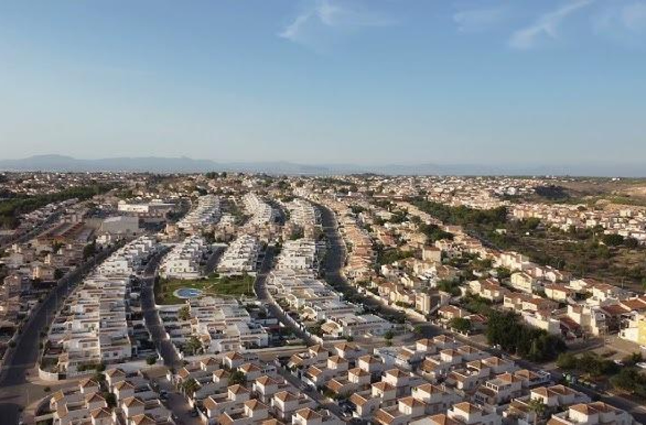 Новое здание - Villa -
San Fulgencio - Urb. La Marina