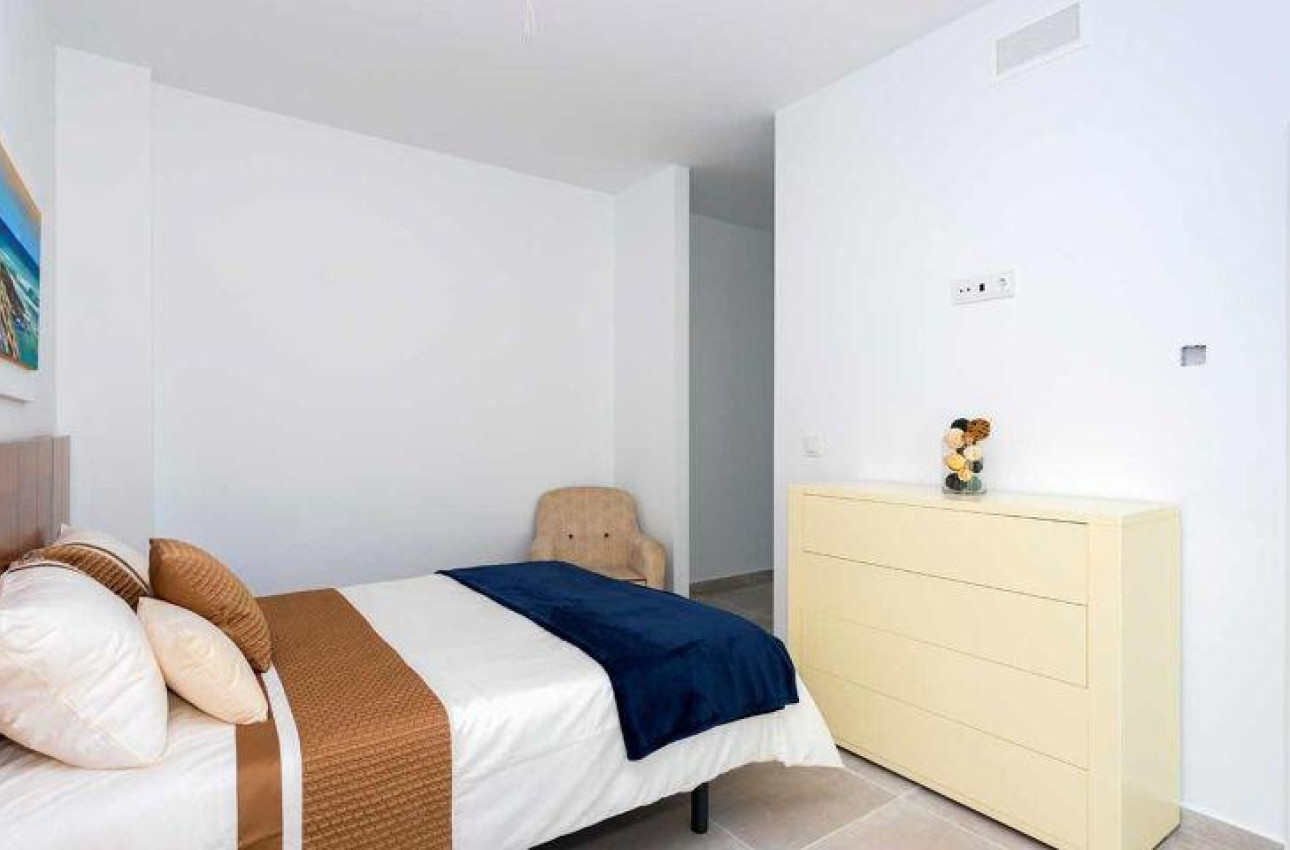 Obra nueva - Quad House -
Daya Nueva - Centro