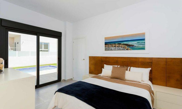 Obra nueva - Quad House -
Daya Nueva - Centro