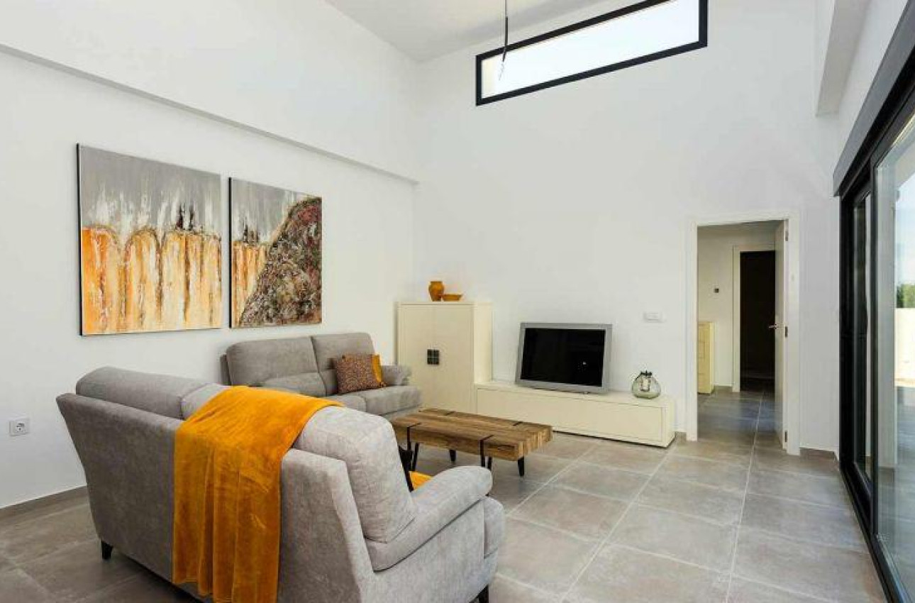 Obra nueva - Quad House -
Daya Nueva - Centro