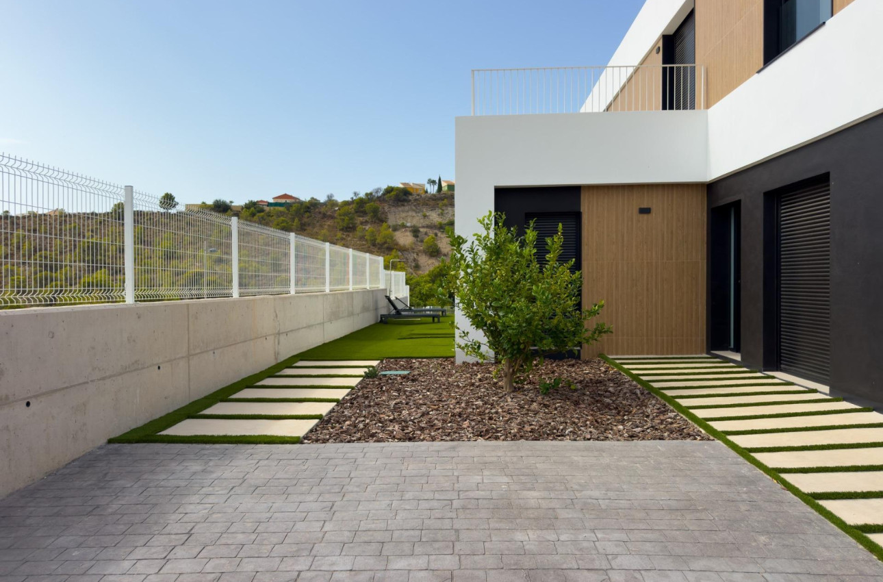 Obra nueva - Villa -
Finestrat - Campana Garden
