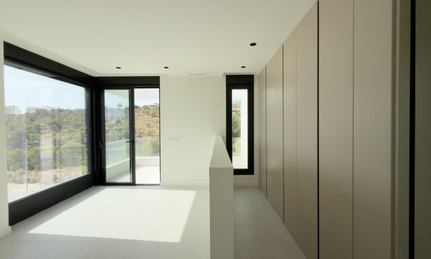 Obra nueva - Villa -
Finestrat - Campana Garden