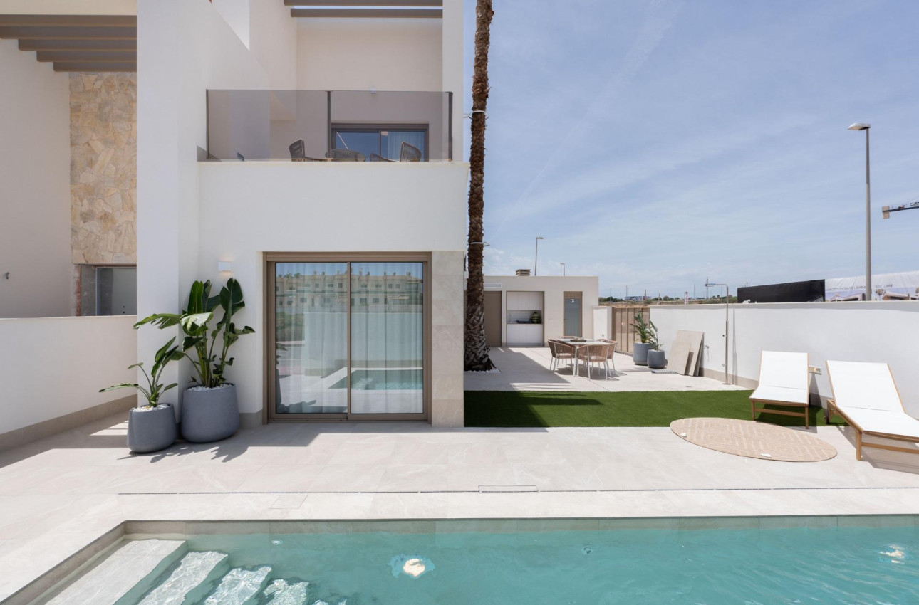 Obra nueva - Villa -
Los Alcazares - Serena Golf