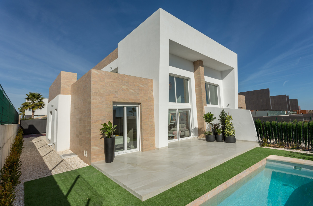 Перепродажа - Villas -
Algorfa