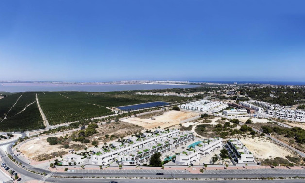 Новое здание - Townhouses -
Torrevieja