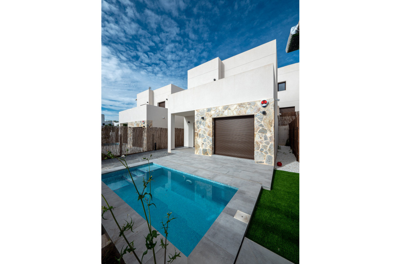 Obra nueva - Villas -
Orihuela