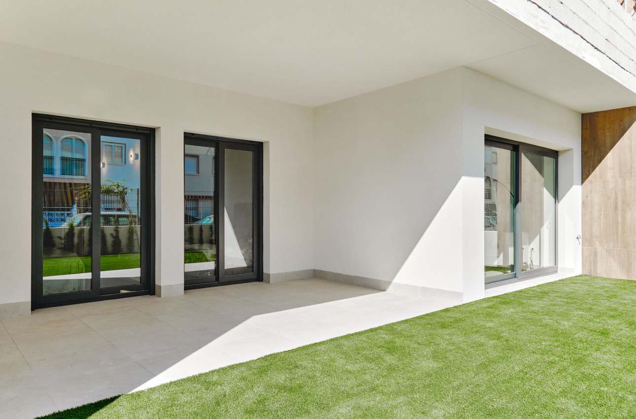 Obra nueva - Bungalows -
Torrevieja