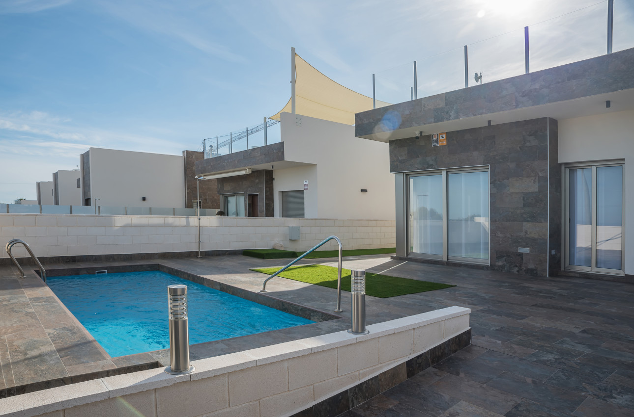 Obra nueva - Villas -
Orihuela