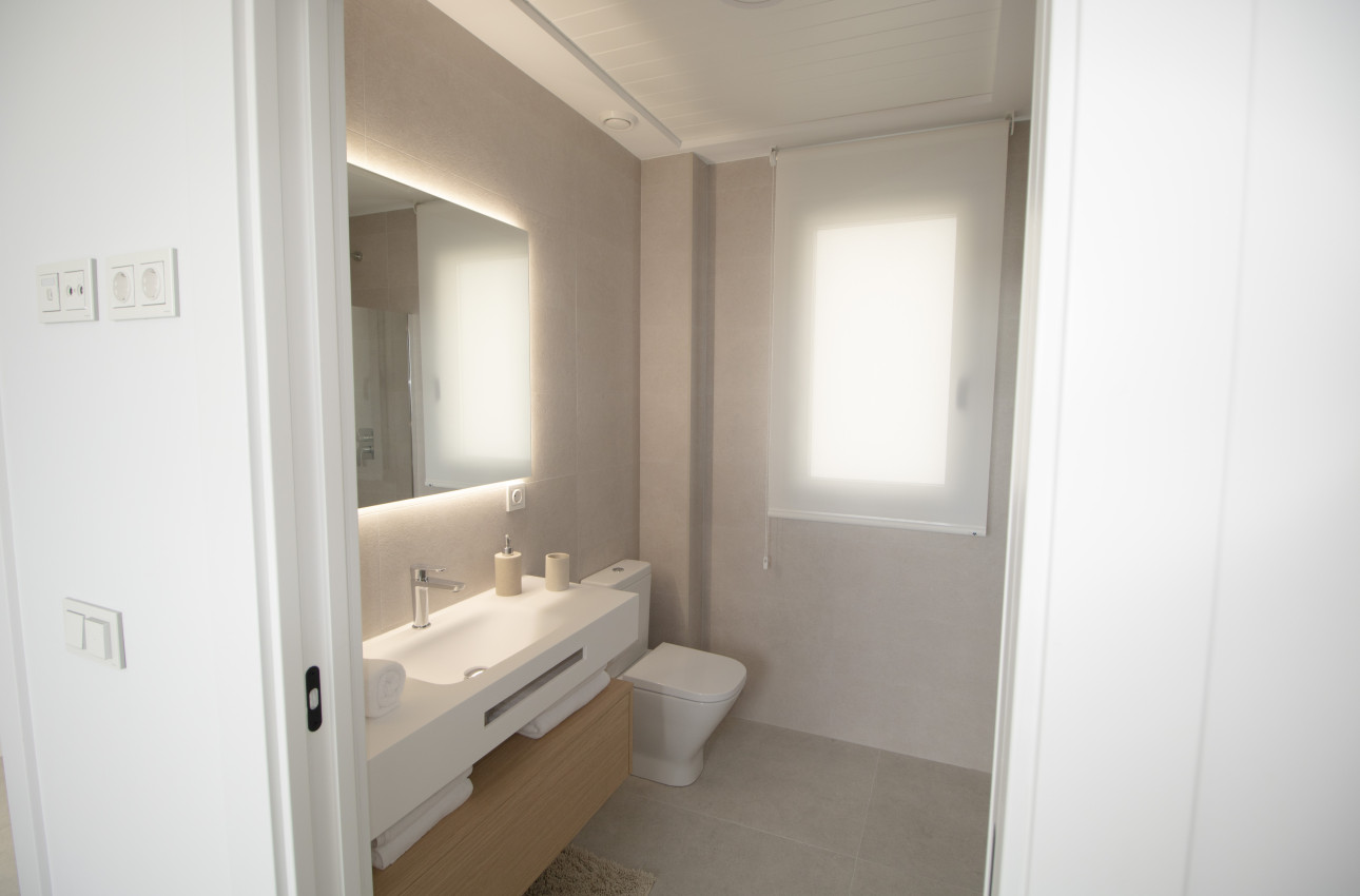 Obra nueva - Chalet independiente -
Finestrat - 03509