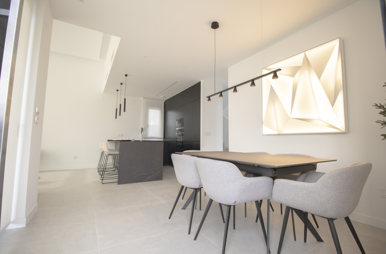 Obra nueva - Chalet independiente -
Finestrat - 03509