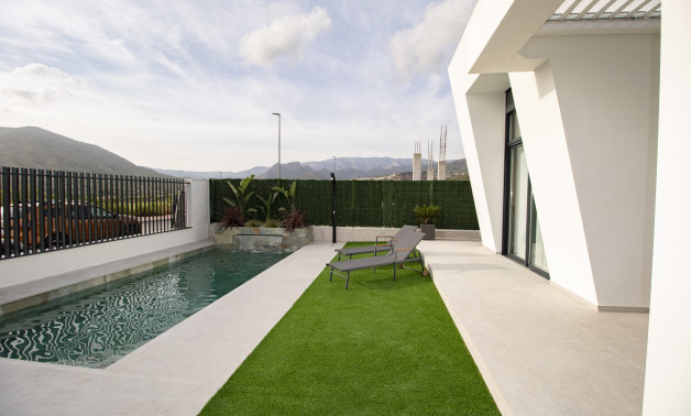 Obra nueva - Chalet independiente -
Finestrat - 03509
