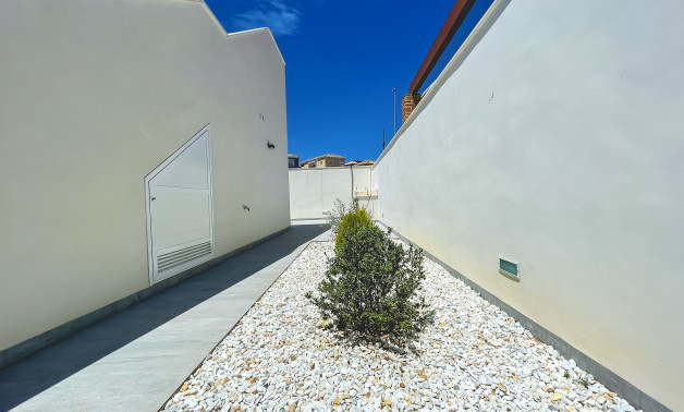 Obra nueva - Villas -
Pilar de la Horadada - 03191