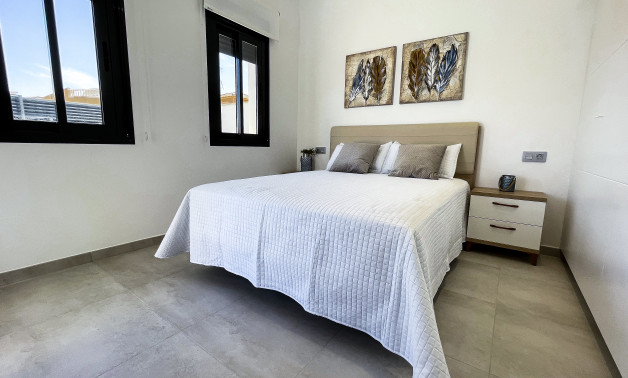 Obra nueva - Villas -
Pilar de la Horadada - 03191