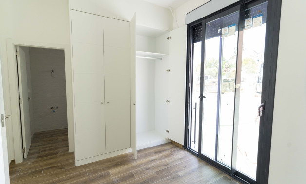 Obra nueva - Villas -
Polop - 03520