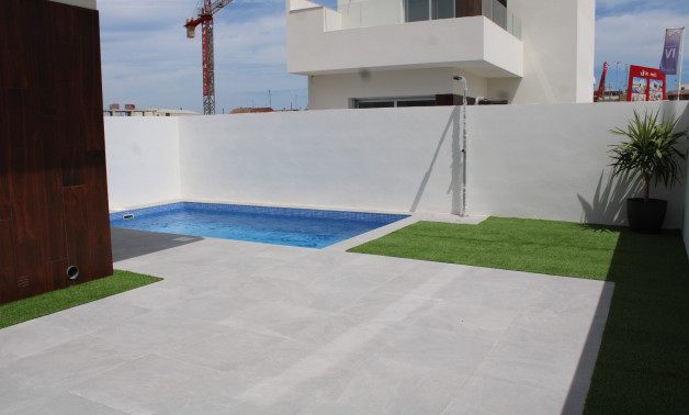 Obra nueva - Villas -
San Fulgencio - 03177