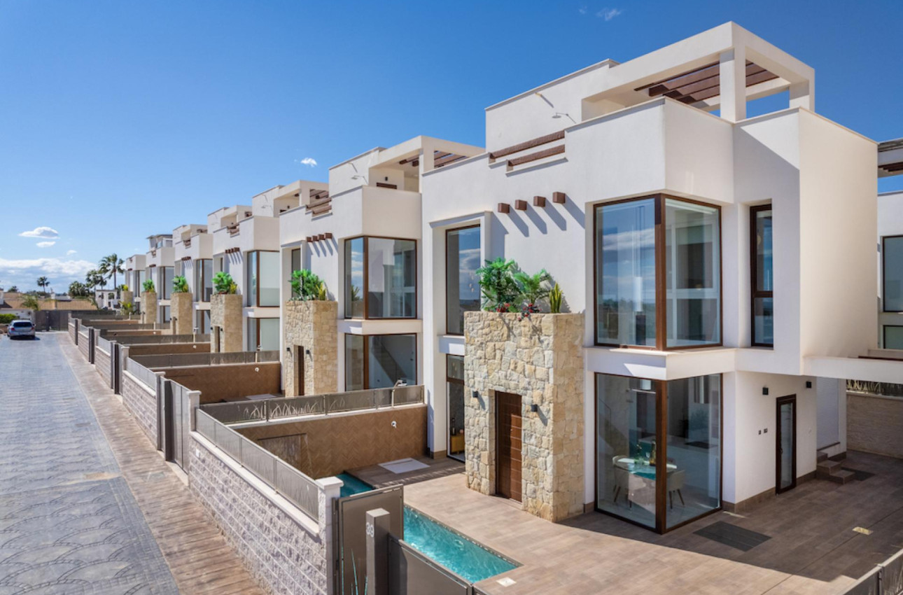 Obra nueva - Villas -
Los Montesinos - 03187